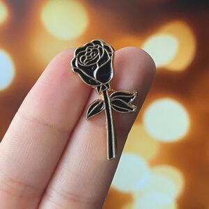 Black Rose 🥀 Enamel Pin/Brooch